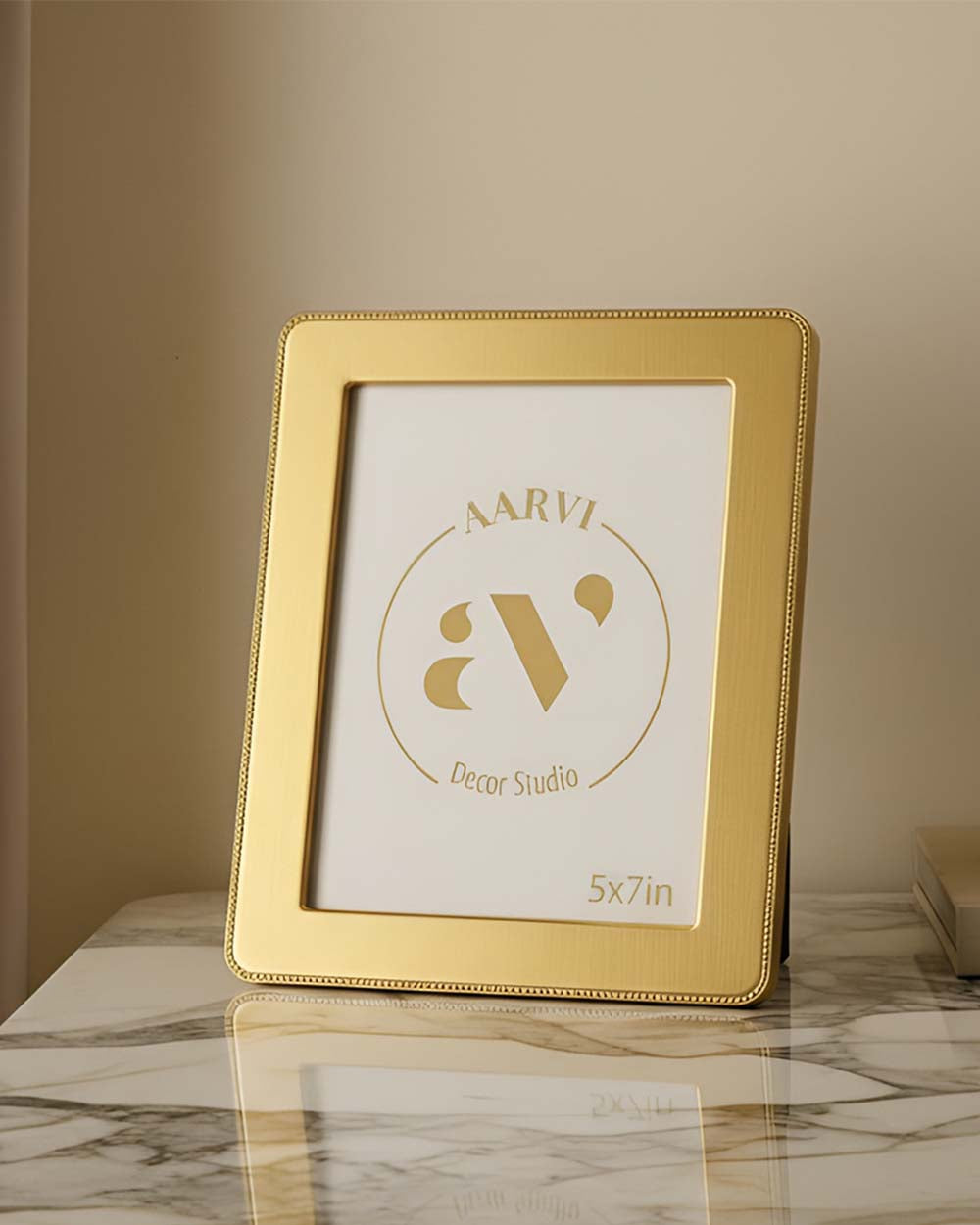 Golden Grace Photo Frame – Aarvi Decor Studio
