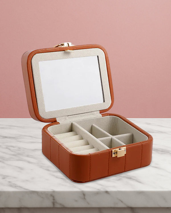 Regalia jewellery organiser