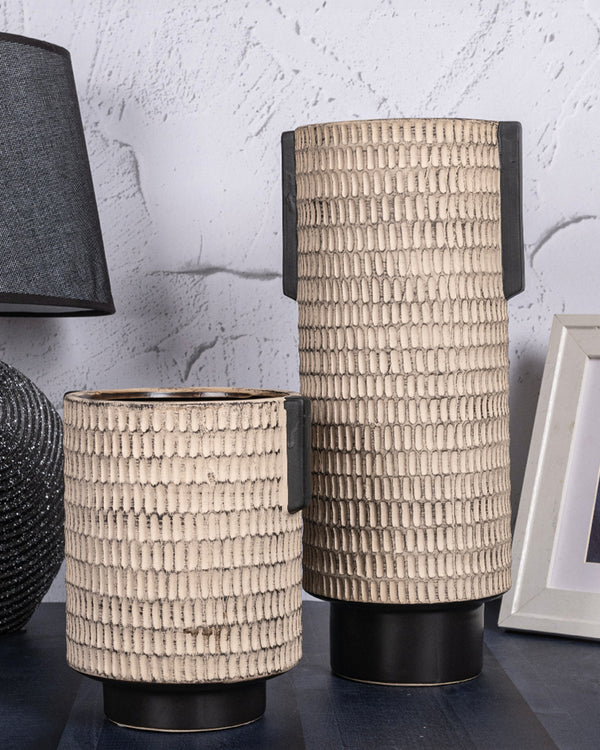 Modern & Luxury Home Decor Items | Aarvi Decor Studio