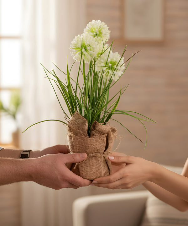 Allium Jute Cream Flower Pot
