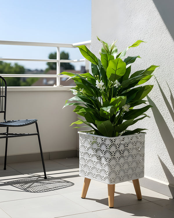 Vintage Aura Planter