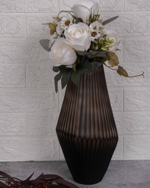 Artistic Aura Vase (Medium)